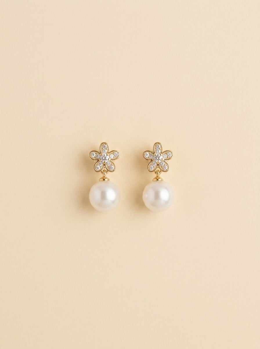 Flower Diamond & Pearl Earrings