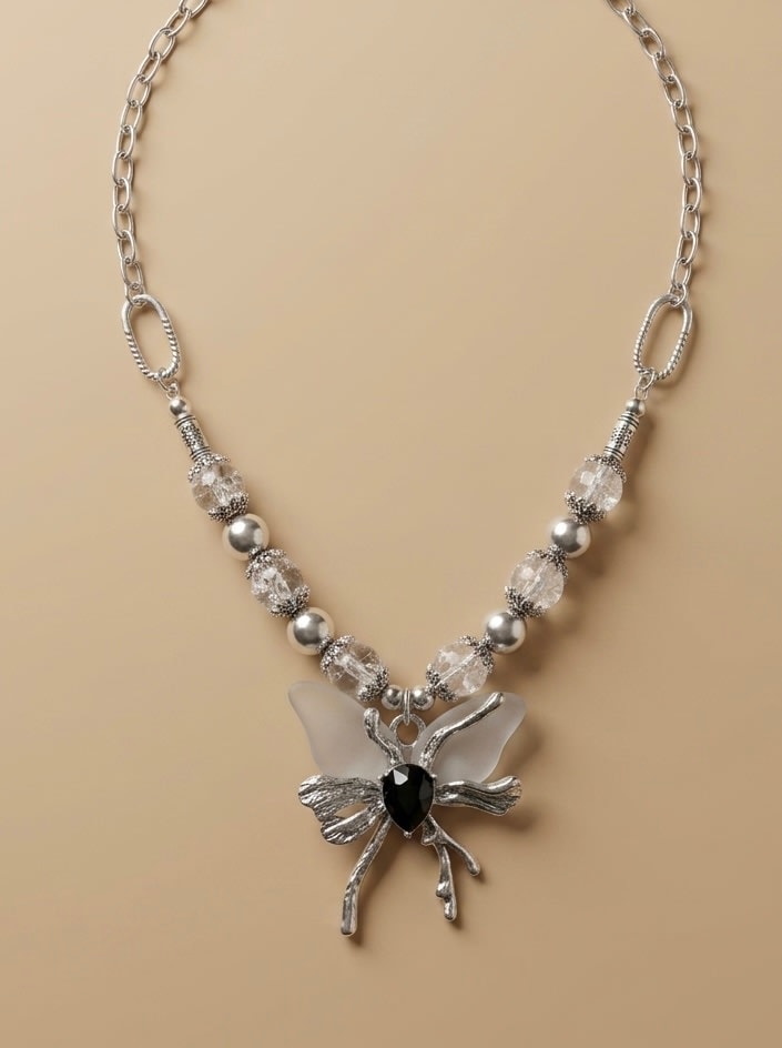 Enchanted Garden Dragonfly Necklace - Image 1