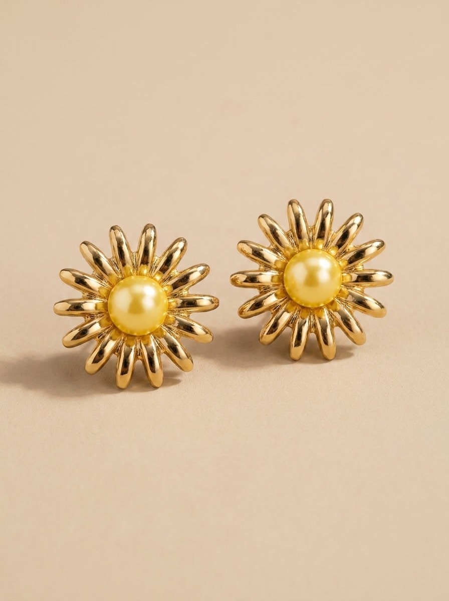 Daisy Bloom Gold Stud Earrings - Image 1